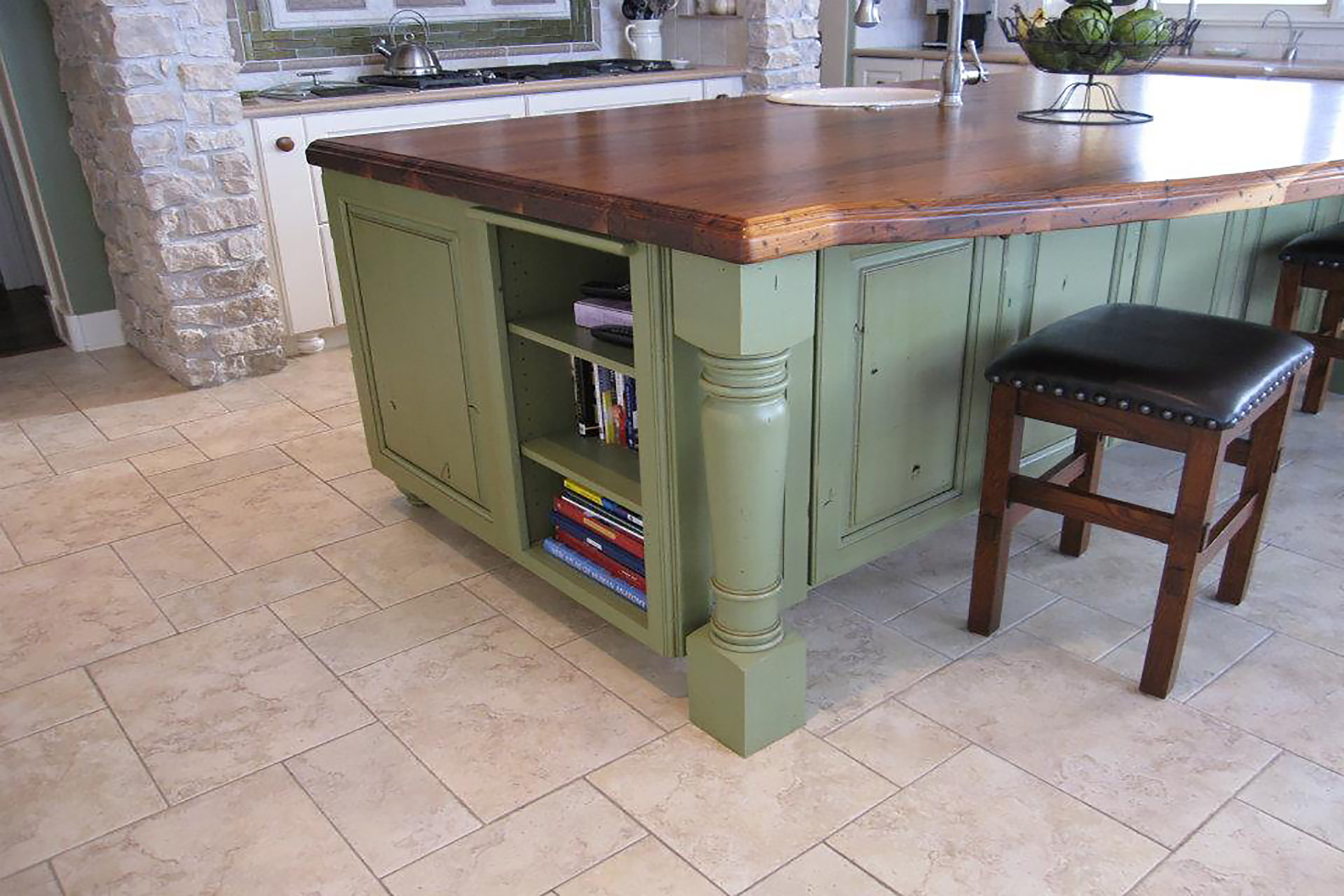 KITCHENS – Crestwood, Inc.